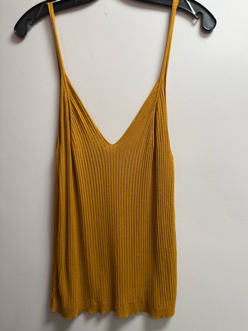 EUC Anthropologie Mustard Thin Ribbed VNeck Spaghetti Strap Camisole Women’s XL